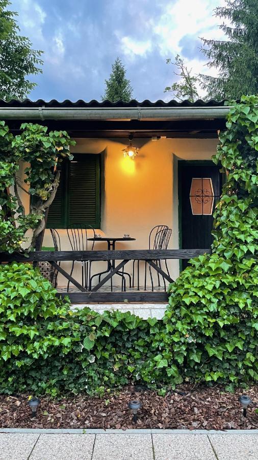 Вилла Mika'S Garden Блед Экстерьер фото